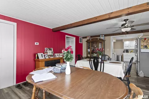 Dining - 1812 E Converse St, Springfield, IL 62702 photo 4 of 4