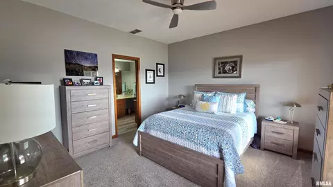 Bedroom - 3816 Bluestem Ct, Springfield, IL 62707 photo 1 of 4