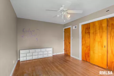 Bedroom - 2952 S 5th St, Springfield, IL 62703 photo 5 of 6