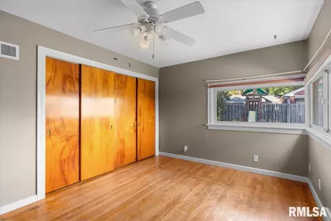Bedroom - 2952 S 5th St, Springfield, IL 62703 photo 6 of 6