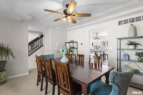 Dining - 5105 Eagle Rdg, Springfield, IL 62711 photo 5 of 7