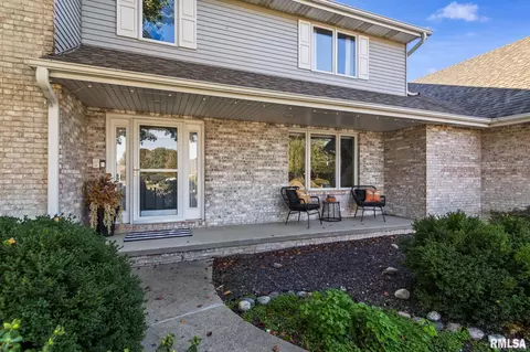 Exterior - 5105 Eagle Rdg, Springfield, IL 62711 photo 5 of 18