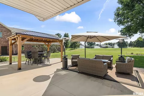 Exterior - 5105 Eagle Rdg, Springfield, IL 62711 photo 13 of 16