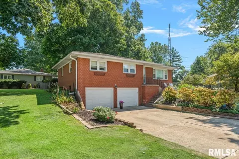 Exterior - 14 Hackney Ln, Springfield, IL 62702 photo 2 of 14