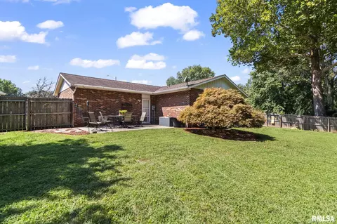 Exterior - 127 E Hawkeye Way, Springfield, IL 62707 photo 6 of 9