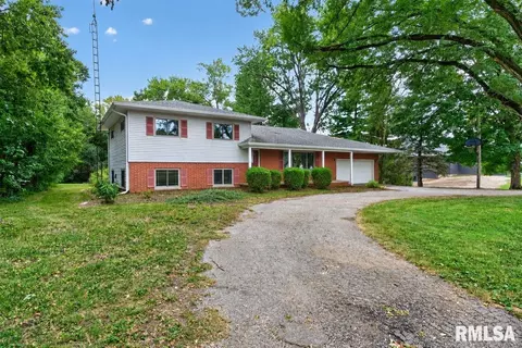 Exterior - 8 Pajim Ln, Springfield, IL 62712 photo 1 of 4