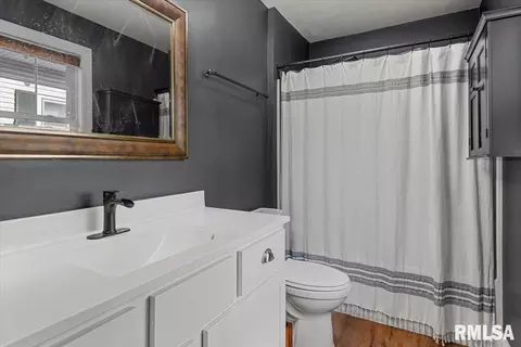 Bath - 505 Main St, Rochester, IL 62563 photo 1 of 3