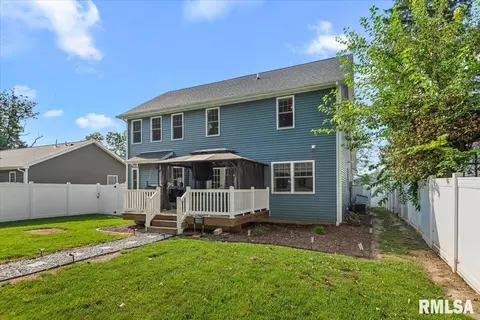 Exterior - 505 Main St, Rochester, IL 62563 photo 7 of 8