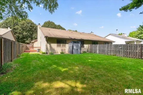 Exterior - 2402 Checkerberry Ln, Springfield, IL 62711 photo 8 of 8