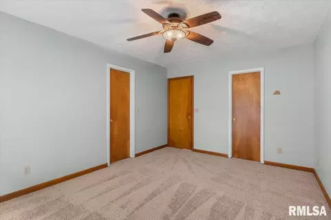 Bedroom - 2402 Checkerberry Ln, Springfield, IL 62711 photo 2 of 6