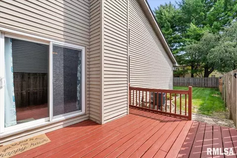 Exterior - 2402 Checkerberry Ln, Springfield, IL 62711 photo 3 of 8