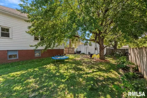 Exterior - 3501 W Iles Ave, Springfield, IL 62711 photo 6 of 9