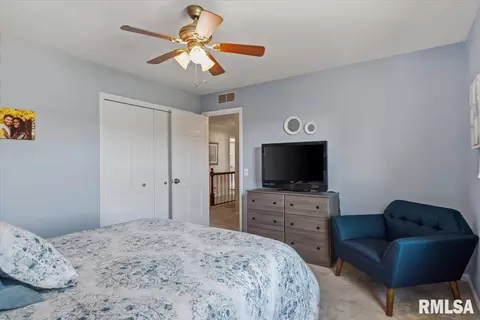 Bedroom - 3220 Red Bud Ln, Springfield, IL 62712 photo 10 of 10