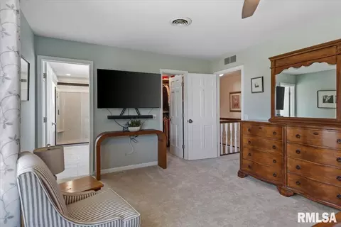Bedroom - 3220 Red Bud Ln, Springfield, IL 62712 photo 3 of 10