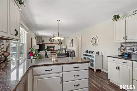 Kitchen - 3220 Red Bud Ln, Springfield, IL 62712 photo 1 of 2