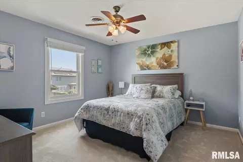 Bedroom - 3220 Red Bud Ln, Springfield, IL 62712 photo 9 of 10