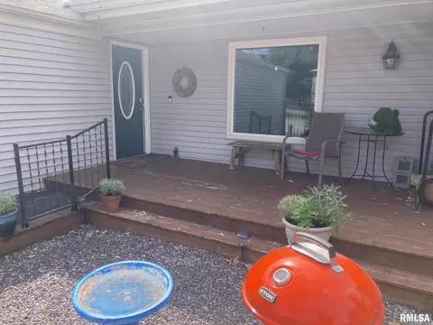 82 Country Pl, Springfield, IL 62703 photo 3