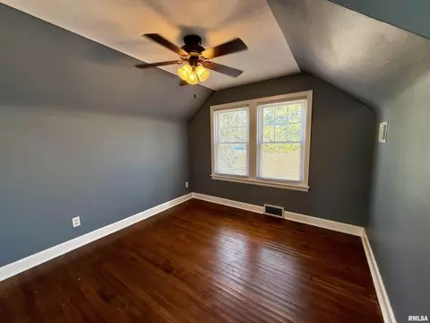 Bedroom - 2416 S 5th St, Springfield, IL 62703 photo 7 of 10