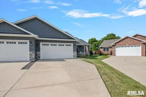 Exterior - 3418 Telford Dr, Springfield, IL 62712 photo 2 of 7
