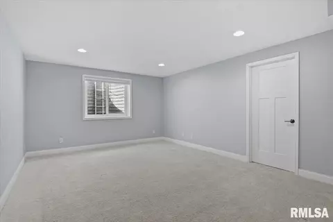 Bedroom - 3418 Telford Dr, Springfield, IL 62712 photo 7 of 9
