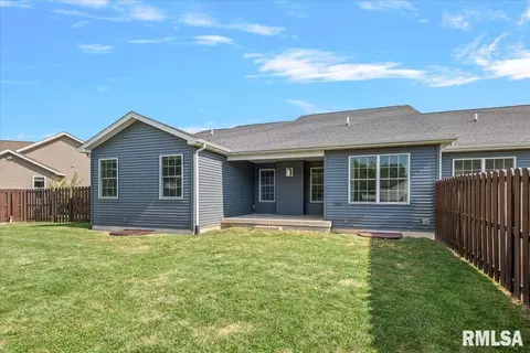 Exterior - 3418 Telford Dr, Springfield, IL 62712 photo 6 of 7