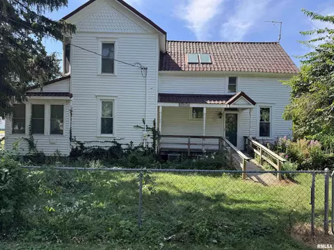 Other - 306 E Main St, Tallula, IL 62688 photo 2 of 4