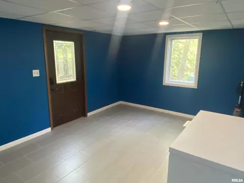 Other - 3912 W Bluffs Rd, Springfield, IL 62711 photo 8 of 12