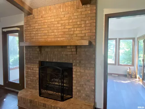 Other - 3912 W Bluffs Rd, Springfield, IL 62711 photo 1 of 12