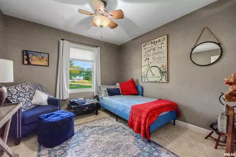 Bedroom - 440 E Walnut St, Dawson, IL 62520 photo 5 of 5