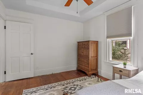 Bedroom - 867 S Douglas St, Springfield, IL 62704 photo 3 of 7