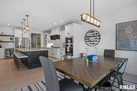 Dining - 3605 Deer Run Dr, Springfield, IL 62711 photo 2 of 3