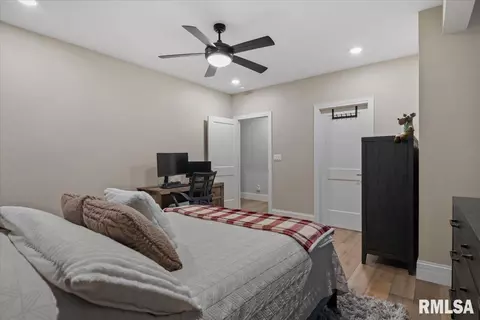 Bedroom - 3605 Deer Run Dr, Springfield, IL 62711 photo 8 of 11