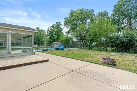 4143 Hazelcrest Rd, Springfield, IL 62703 photo 32
