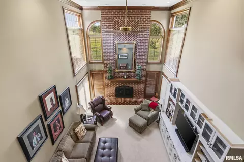Living - 4300 Turtle Bay, Springfield, IL 62711 photo 4 of 6