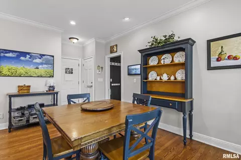 Dining - 4300 Turtle Bay, Springfield, IL 62711 photo 5 of 5