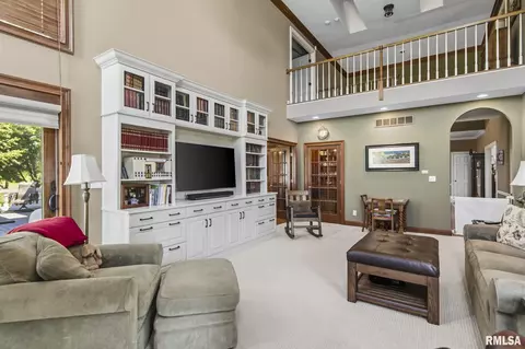 Living - 4300 Turtle Bay, Springfield, IL 62711 photo 6 of 6