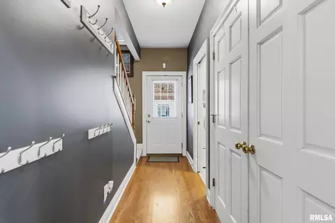 Entry Way - 4300 Turtle Bay, Springfield, IL 62711 photo 4 of 6