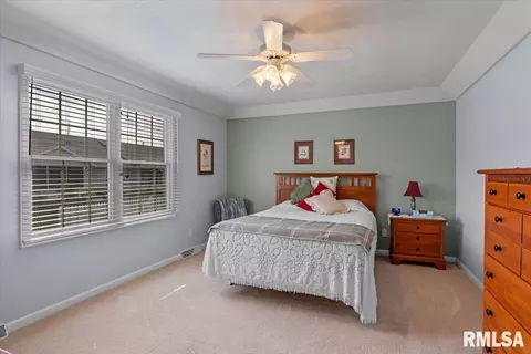 Bedroom - 3206 Sequoia Dr, Springfield, IL 62712 photo 1 of 8