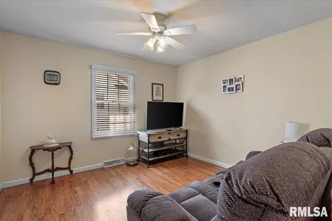 Other - 3206 Sequoia Dr, Springfield, IL 62712 photo 4 of 7