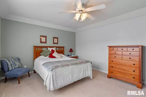 Bedroom - 3206 Sequoia Dr, Springfield, IL 62712 photo 2 of 8