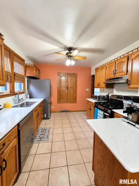 Kitchen - 1348 S 28th St, Quincy, IL 62301 photo 1 of 1