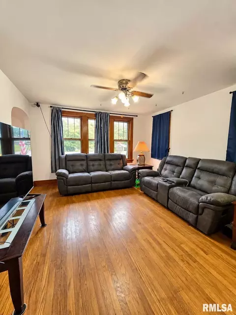 Living - 1348 S 28th St, Quincy, IL 62301 photo 1 of 1