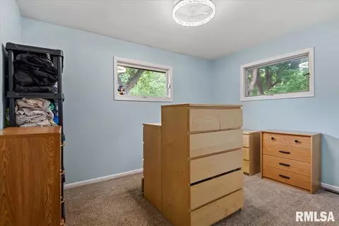 Bedroom - 39 Crestview Dr, Chatham, IL 62629 photo 4 of 5