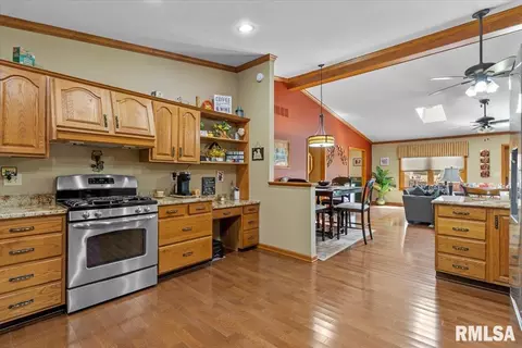 Kitchen - 7908 Hunt Rd, Springfield, IL 62712 photo 1 of 3