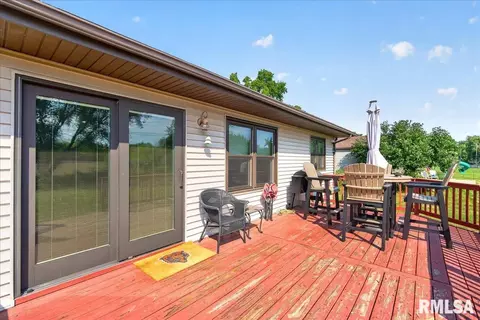 Exterior - 7908 Hunt Rd, Springfield, IL 62712 photo 3 of 8