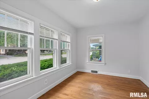 Other - 2524 S 6th St, Springfield, IL 62703 photo 2 of 3