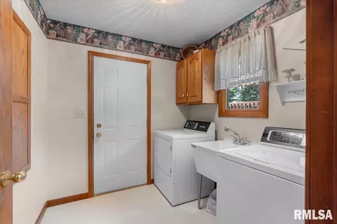 Other - 15 Spring St, Riverton, IL 62561 photo 3 of 8