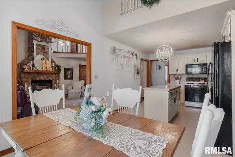 Other - 15 Spring St, Riverton, IL 62561 photo 2 of 8