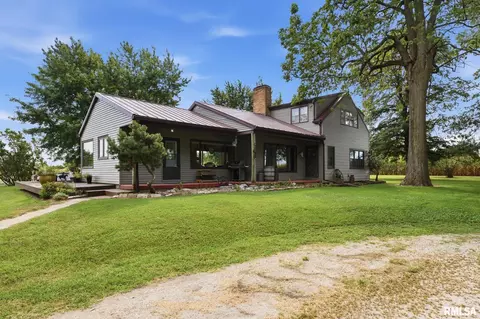 Exterior - 186 E 1850 St, Galva, IL 61434 photo 3 of 14