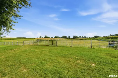 Exterior - 186 E 1850 St, Galva, IL 61434 photo 10 of 14